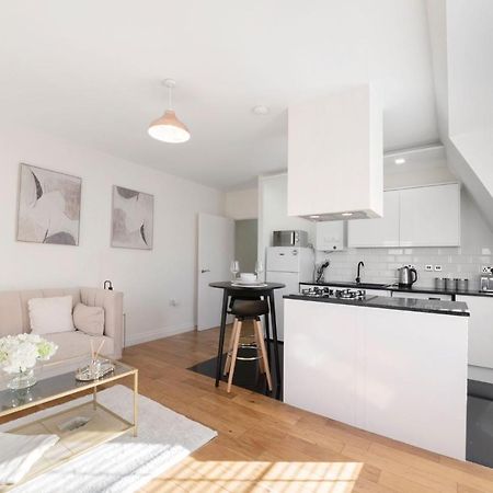 Spacious One Bed Loft Apartment Birchanger Exterior foto